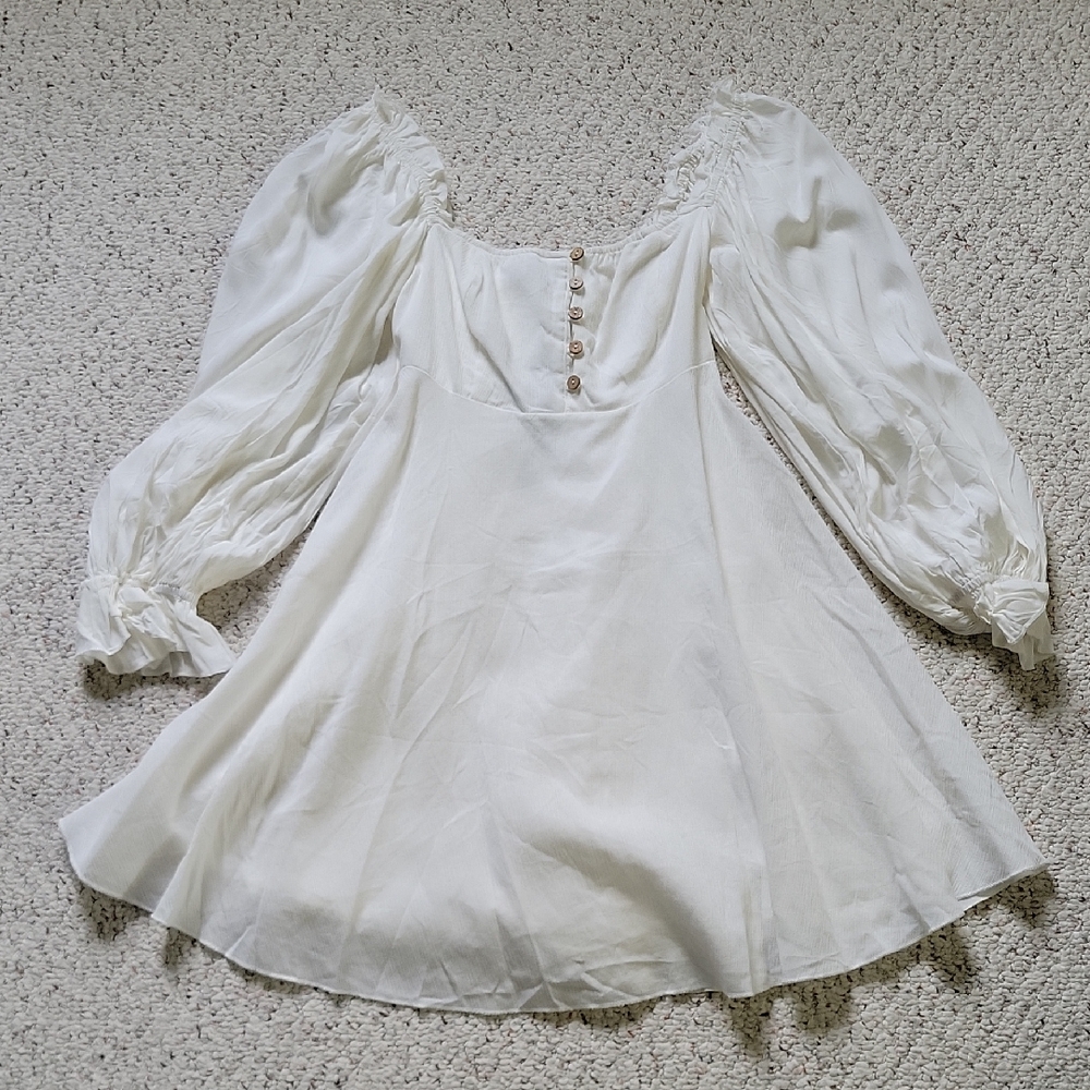 Lulu's White Dress with Puff Sleeves, Size Medium